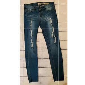Size 9 Indigo Rein ™ Jeans